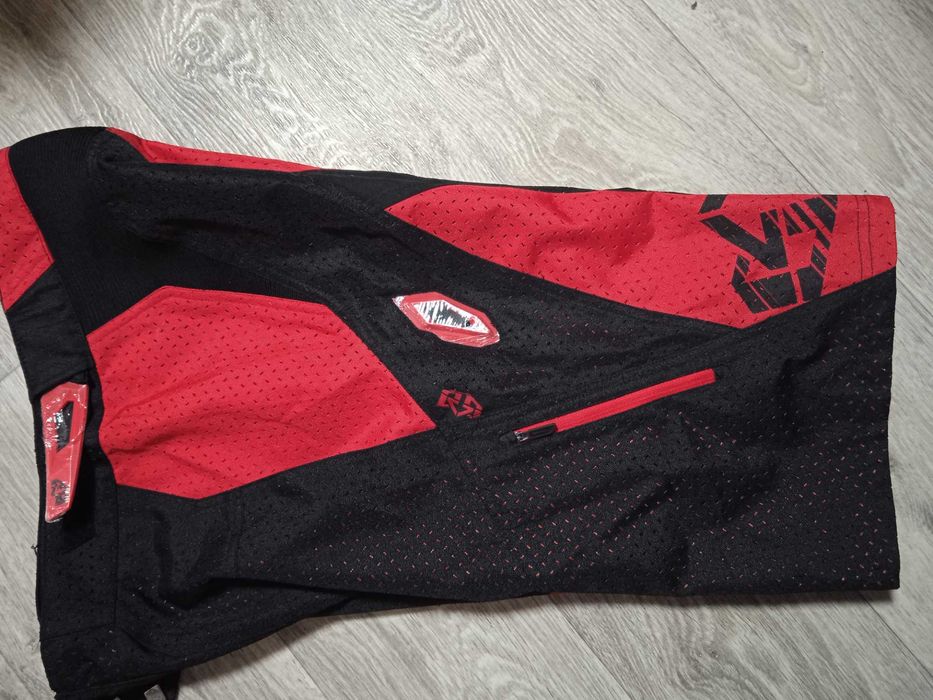 Велосипедные гоночные шорты Royal Racing (Англия) Размер S