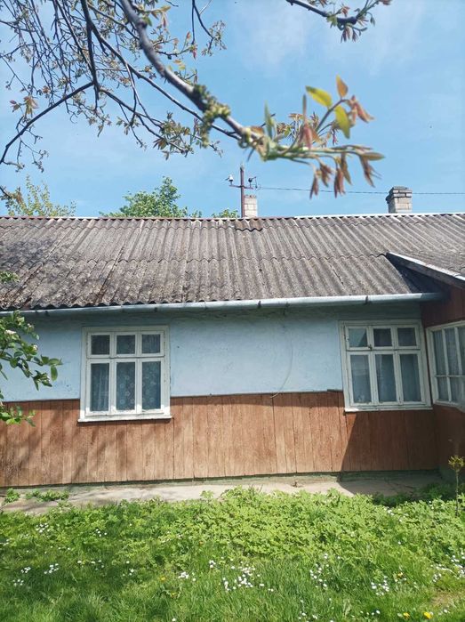 Продається житловий будинок