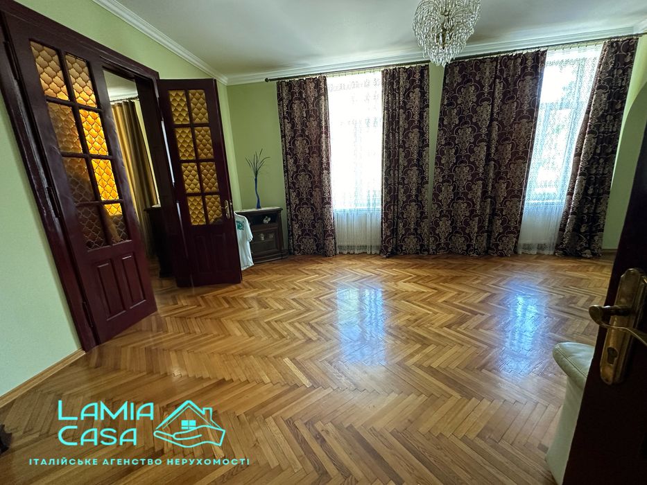 Продаж 3 кімнатноі квартири напроти парку Шевченка