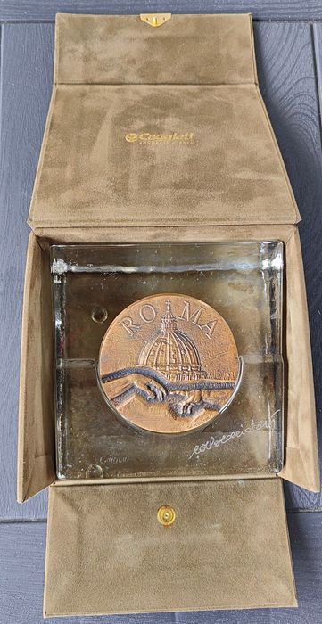 Ręcznie robiony medal Caggiati