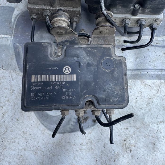 Блок ABS Caddy 1K0 907 379 P блок абс кадді тауран кадди каді кади