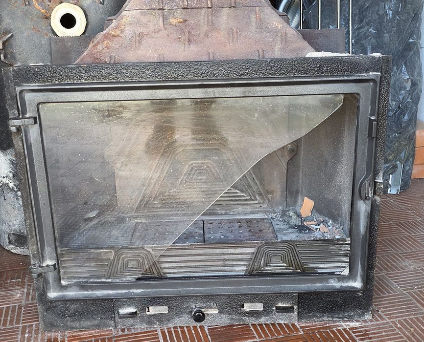 Recuperador/lareira ferro fundido 150€