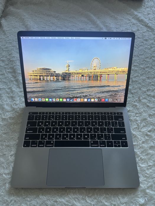 Macbook pro 13 2017 року