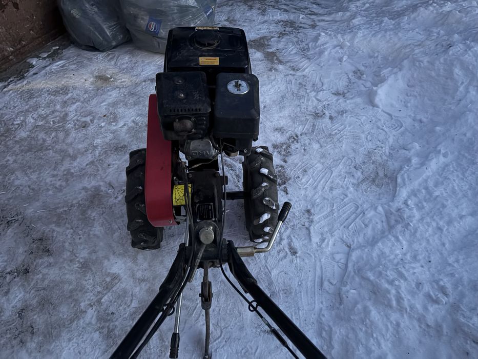 Продається МОТОБЛОК ZUBR  kx3 +фреза