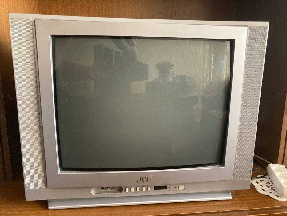 Телевізор JVC в гарному робочому стані.Діагональ 51 см