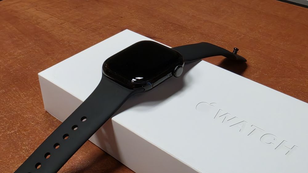 Apple Watch 10 42mm GPS czarny, stan bdb, gwarancja