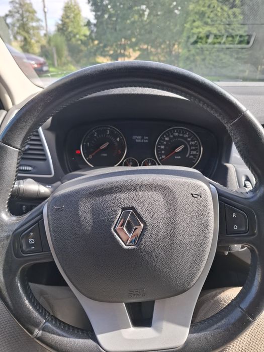 Renault Laguna III Grandtour kombi lift aso kamera cofania android