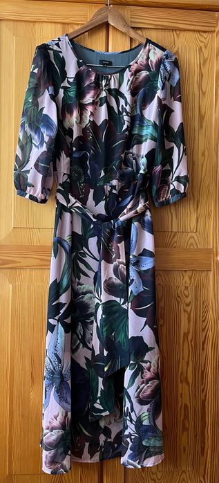 Elegancka sukienka  Solar