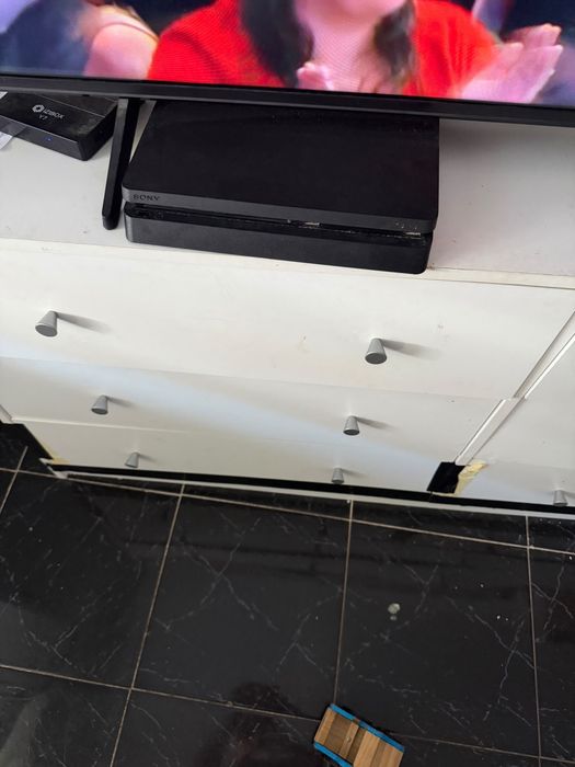 Playstation 4 1 TB