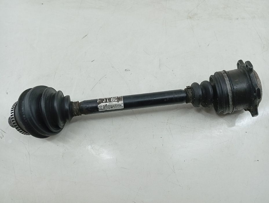 Transmissão frente esquerda - AUDI A4 (8D2, B5) | 94 - 01
