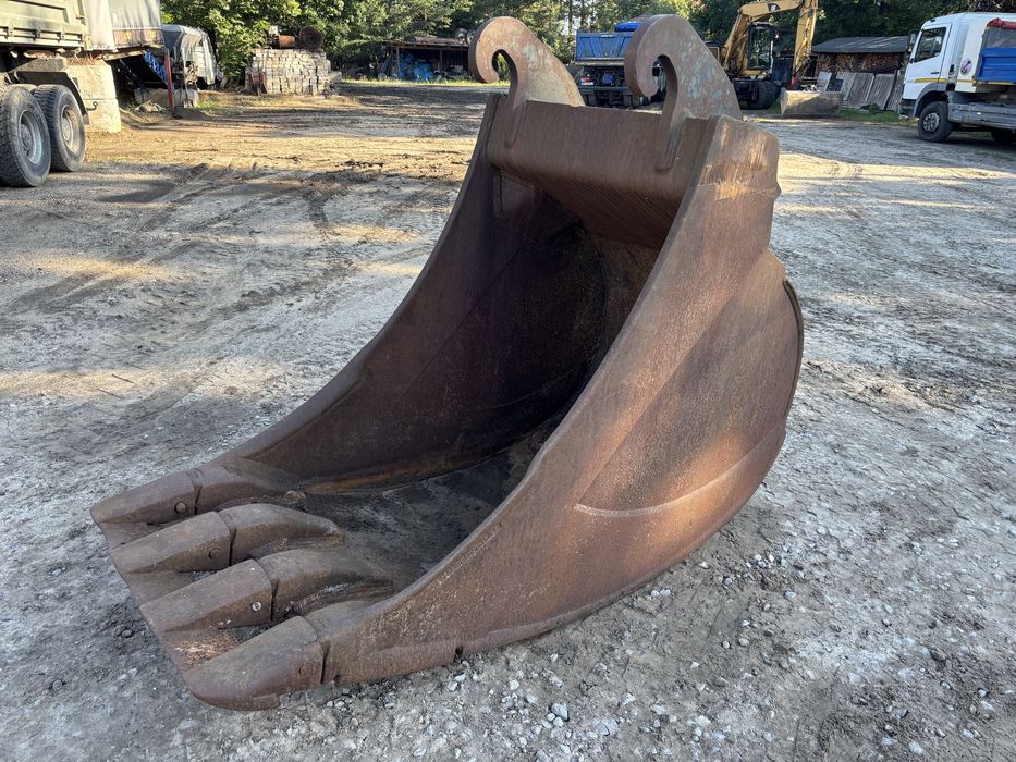 Łyżka  87cm do koparki gasienicowej mocowanie Verachtert cw 40  bardzo masywna z lemieszem