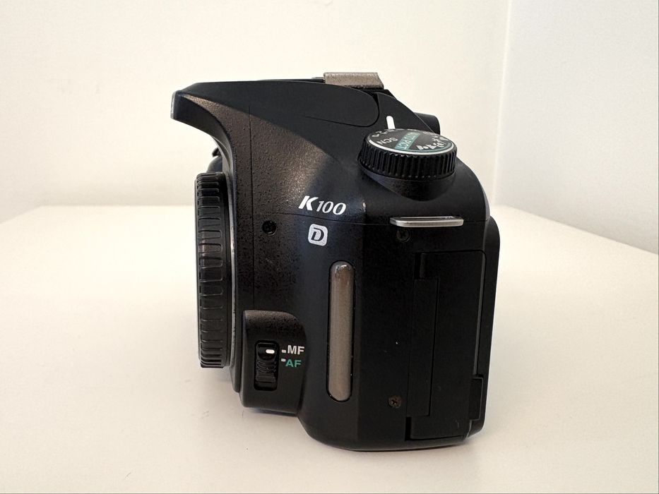 Maquina Pentax K100D