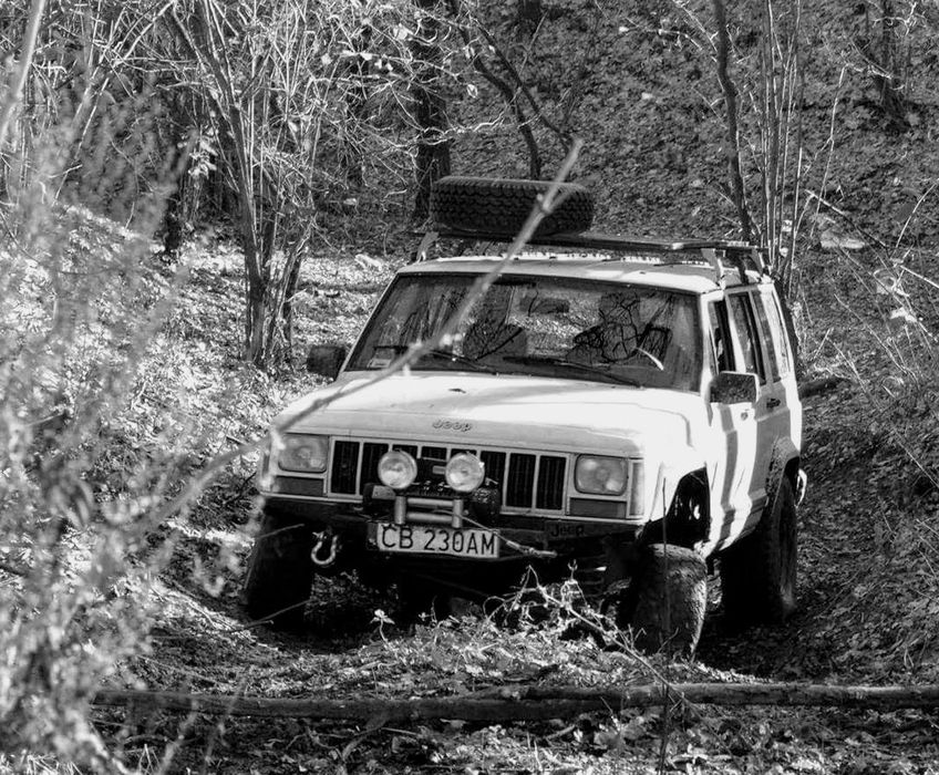 Most reduktor 242 skrzynia biegów jeep xj zj yj