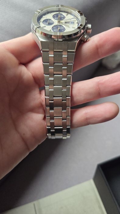 Zegarek Maurice Lacroix Aikon 44 mm