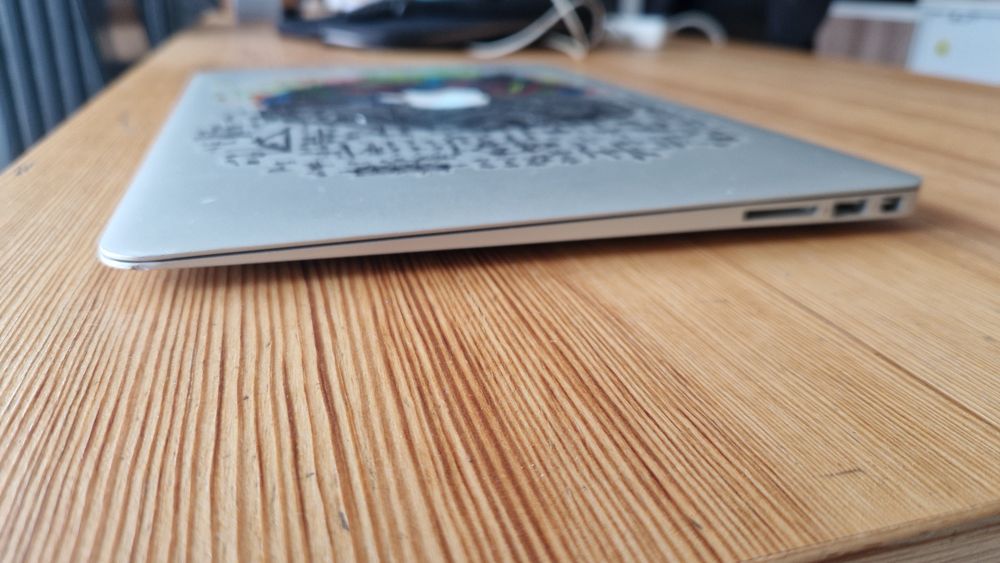 Macbook Air 13,3" 1,3GHz/4Mb/250Gb