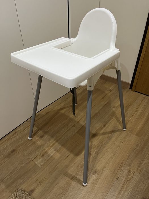 Cadeira alta refeição bebé IKEA