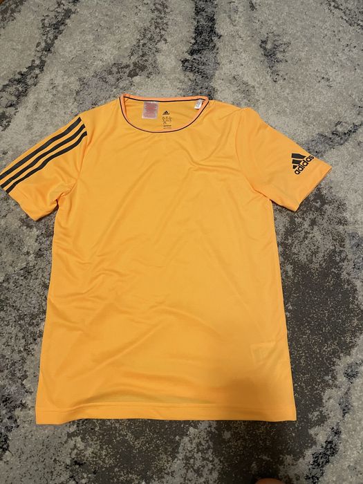 Спортивна футболка Adidas