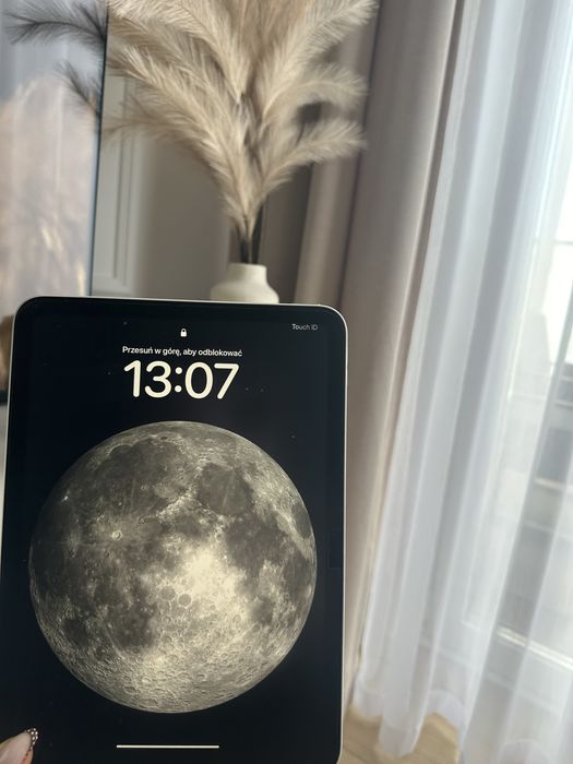 Tablet iPad APPLE 10.9 gen 64GB srebrny