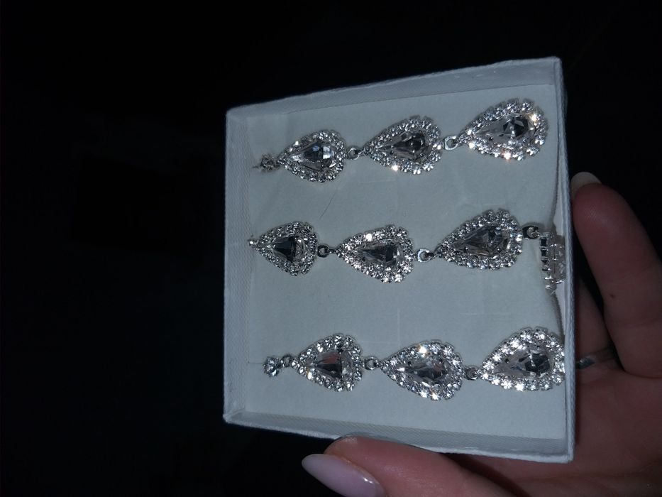 Zestaw bransoleta i kolczyki ślubne.