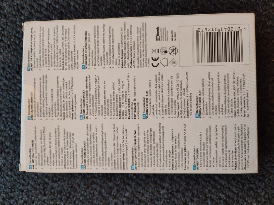 DermaSuction urządzenie do usuwania zaskórników