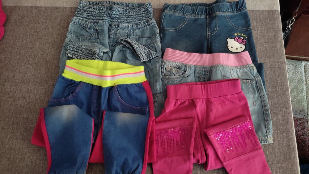 Ubrania  dla dziewczynki rozm. 104 (16 szt.)