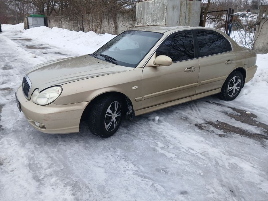 Hyundai sonata 2.0 бензин