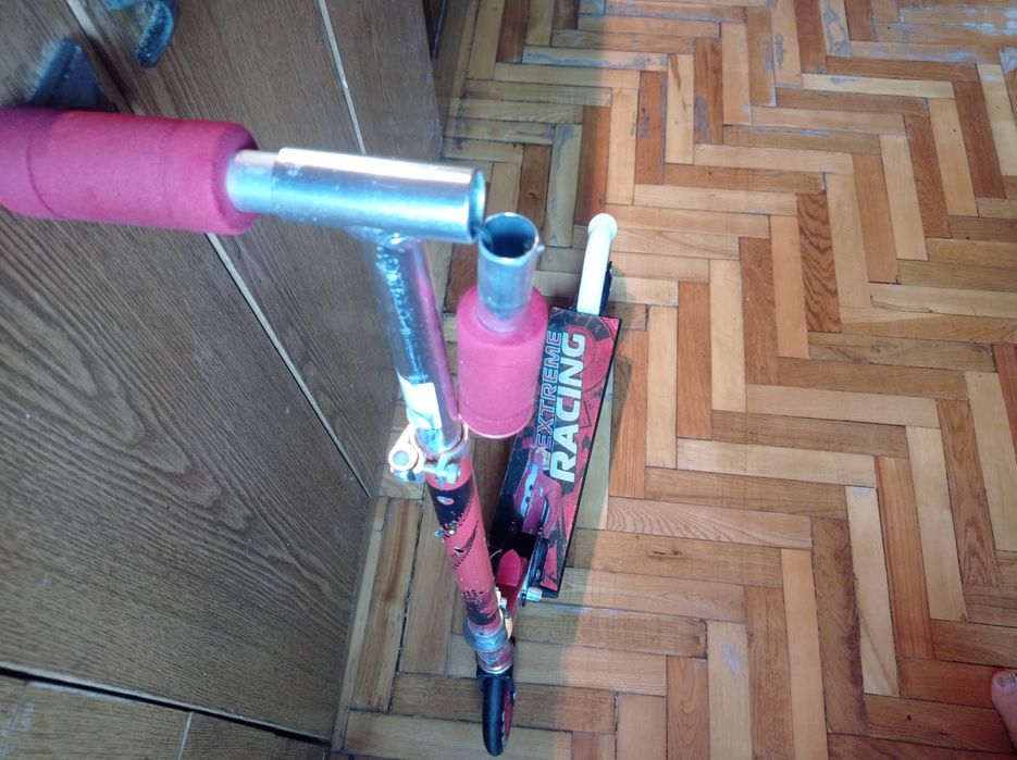 Продам самокат детский