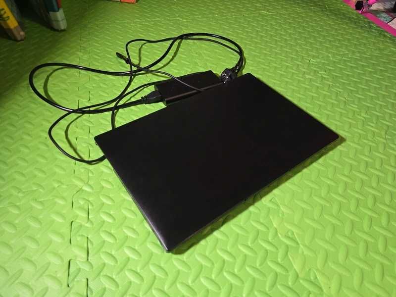 Aluminowo-magnezowy Laptop DELL Precision 5760, CPU IntelXeon + 4K Dotyk + RTXA3000 6GB + 64GB RAM !!!
