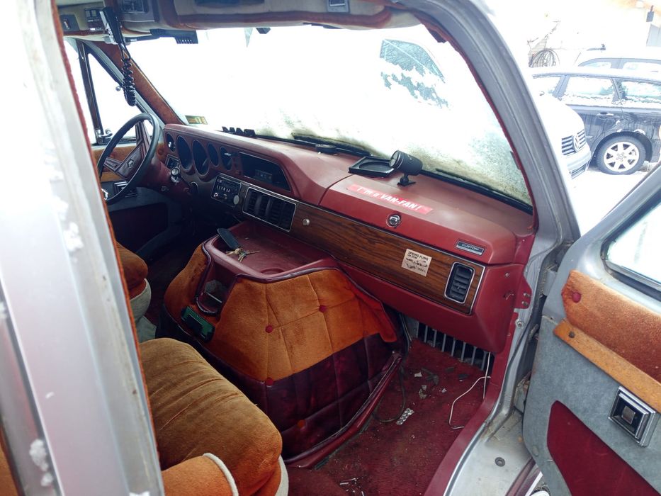 Chrysler Dodge Ram 150 3.7 B Van Salonka Kamper 1984r zabytek Okazja