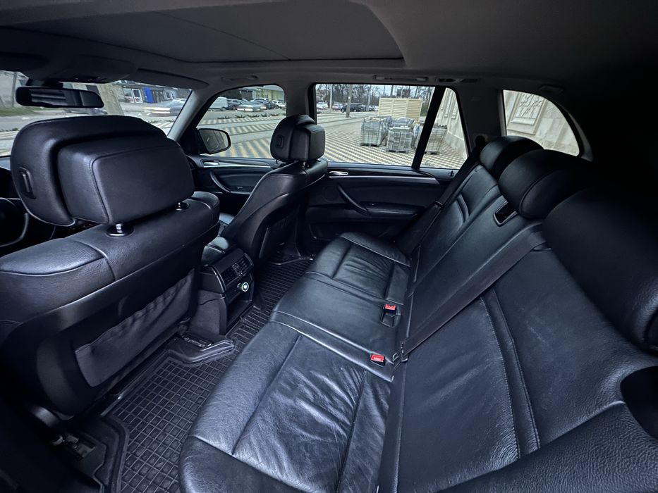 BMW X5 E70 3.0D M57 2009 год 16500$ в Одессе в отличном состоянии