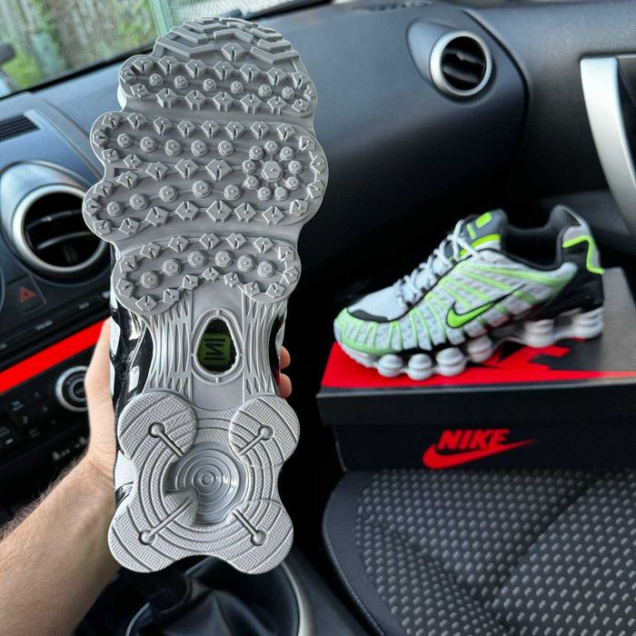 45 розмір кросівки найк шокс сірі зелені nike shox чоловічі