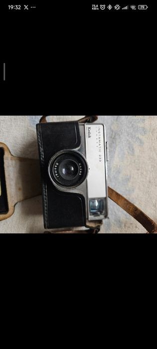 Kodak instamatic 233