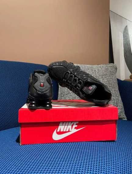 Summer_Shox_TL_Black R.39