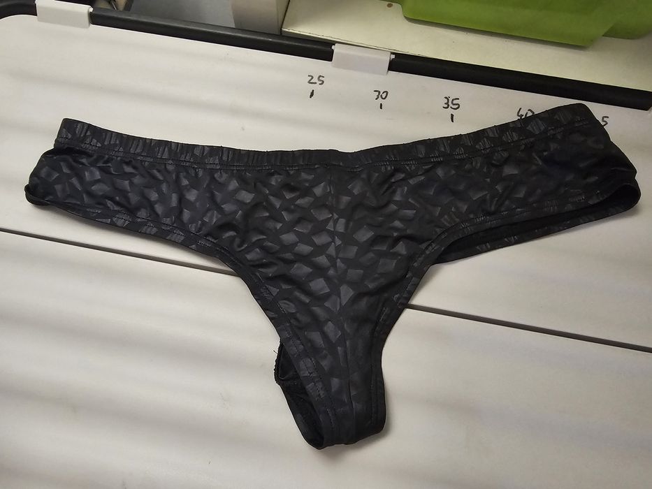 Manstore męskie szorty cheeky XL stringi
