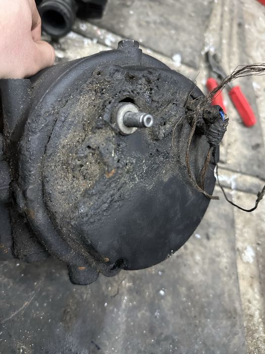 Генератор Mercedes OM 613 612 611 з водяним охолодженням