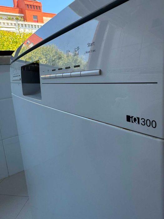 Máquina Lavar Loiça Siemens- IQ 300- SN236W01KE