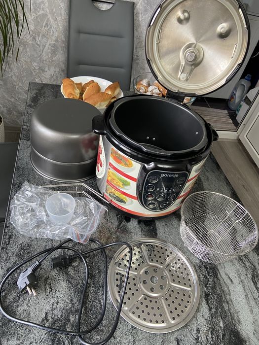 Мультиварка скороварка Gorenje/ мультіварка