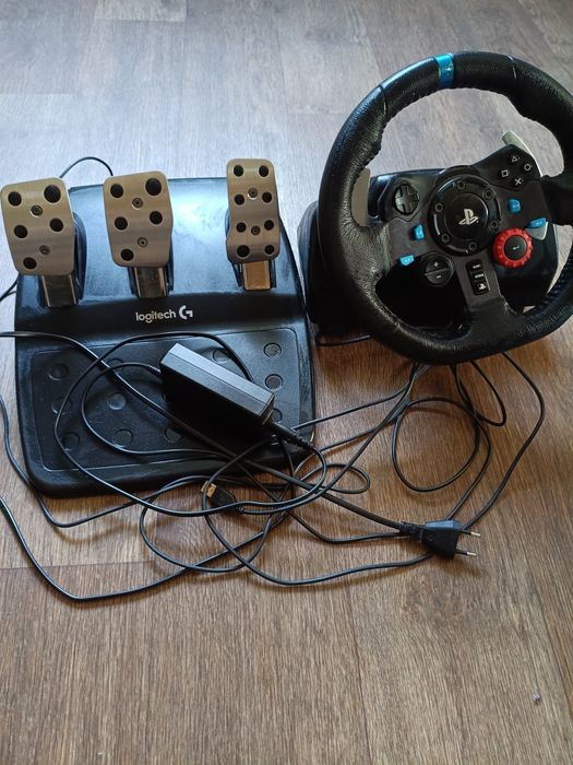 Logitech G29 почти новый