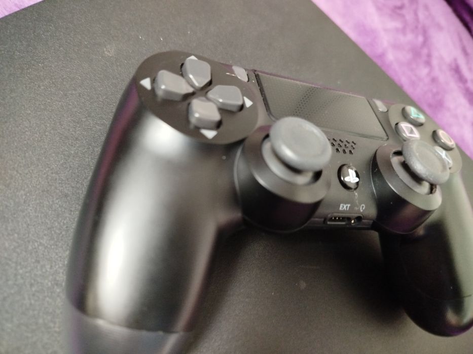Consola PS4 Slim 1T