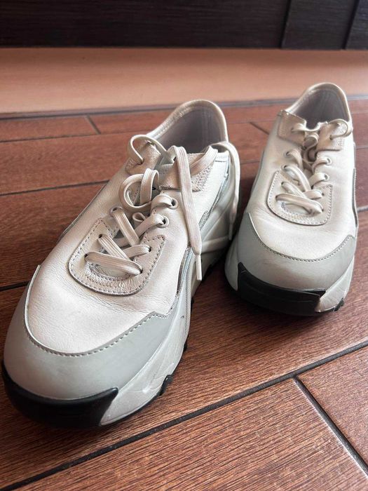 Кросівки оригінальні Diesel 39