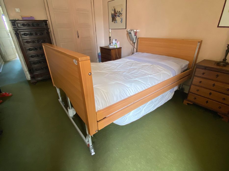 Cama electrica articulada SENSICARE