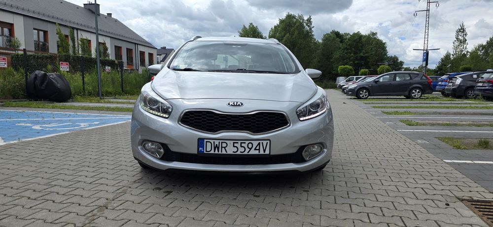 Kia ceed 1.6 PL salon doinwestowane