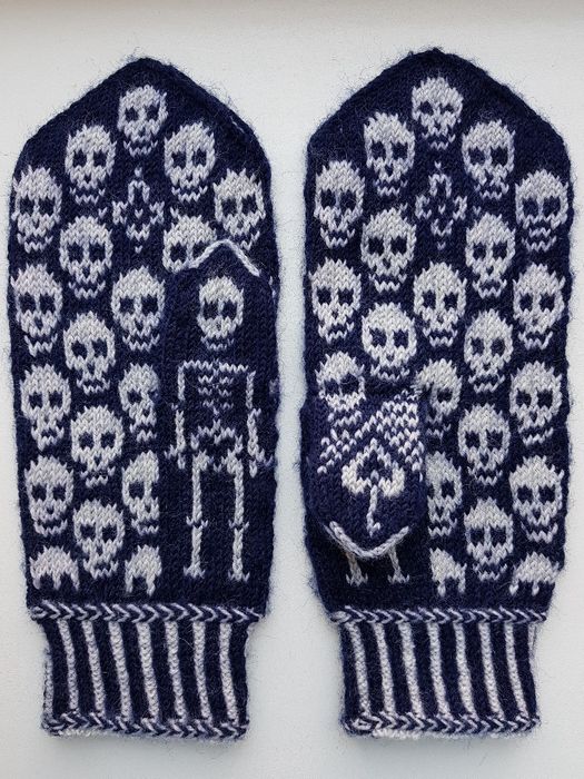 Варежки с черепами, hand made, пряжа Lana Cashemere wool, новые