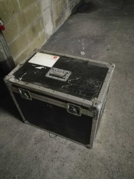 Flight case mala de viagem para Jbl eon 10"