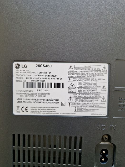 Telewizor LG około 25cali