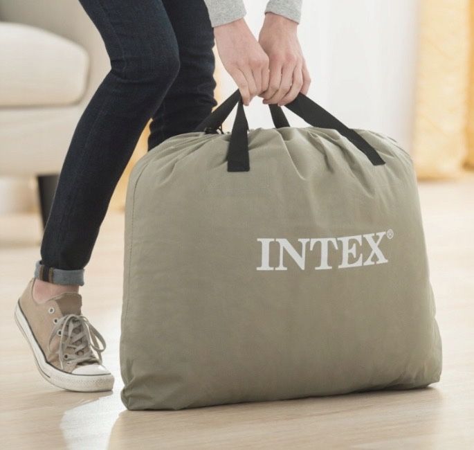 Materac dmuchany INTEX 64418ND 203x152x56 cm z pompką – stan bardzo dobry