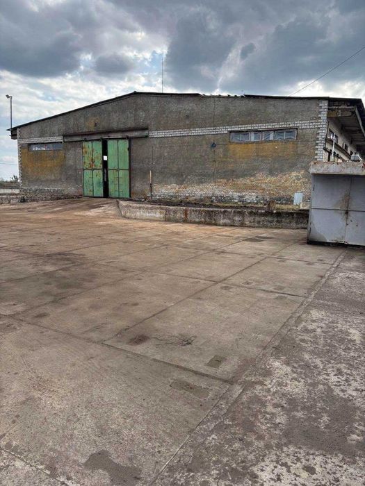 Здам в оренду складське приміщення та земельну ділянку
