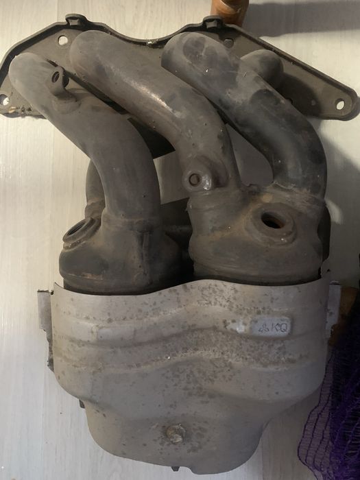 Выпускной коллектор с катализаторами Outlander 2.4