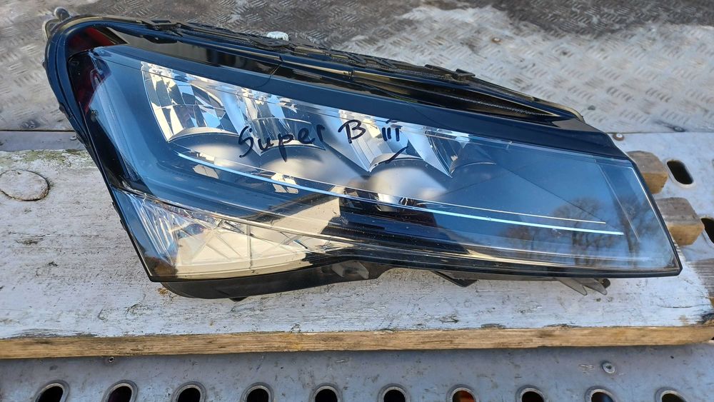 lampa prawa skoda  SUPERB III LIFT FULL LED