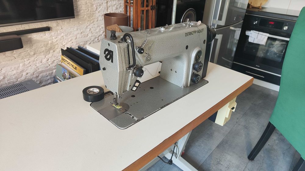 Maszyna przemysłowa Durkopp Adler